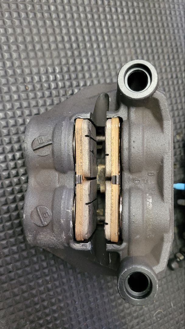 Kawasaki ブレーキキャリパー 2個セット　ラジアルマウント　108mm