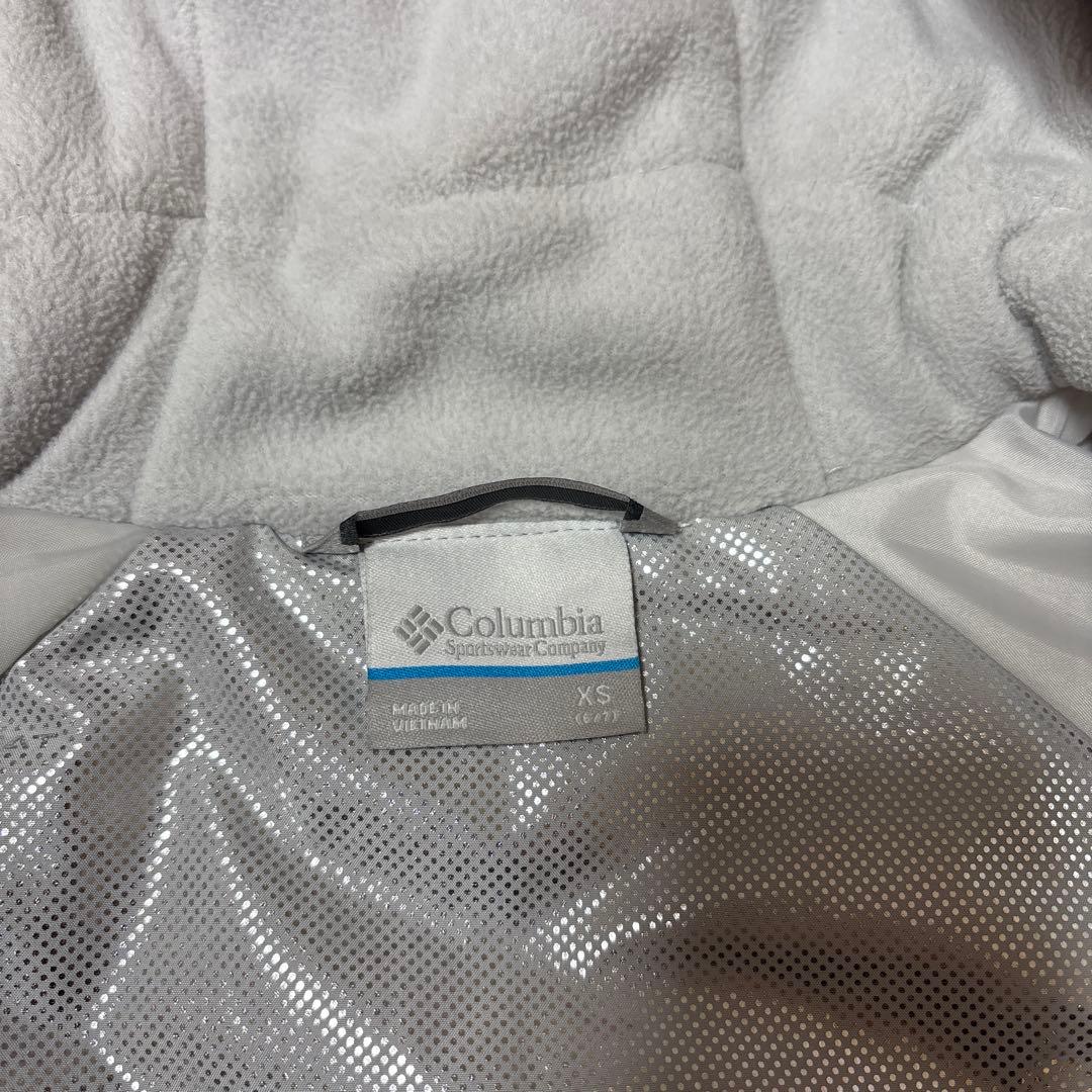 美品　Columbia スノージャケット OMNI-TECH XS 120 即日