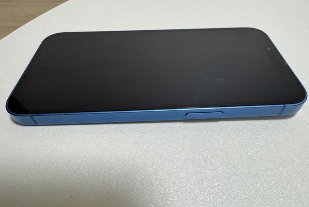 携帯電話本体 iPhone13 256GB