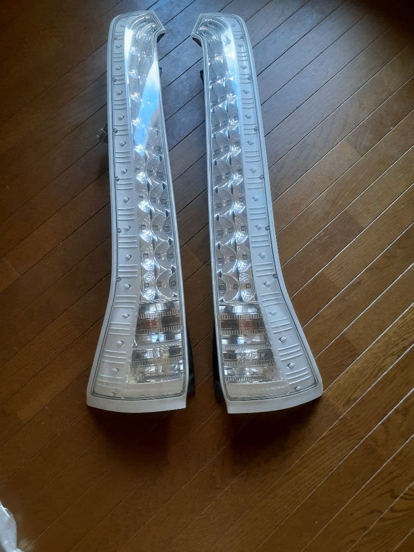 LEDテールランプ クリアレンズ