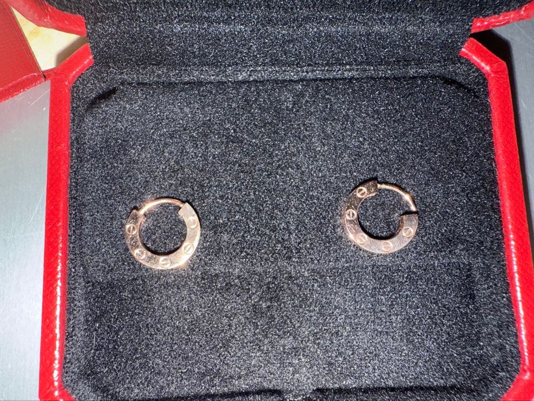 本日限定カルティエLOVE HOOP EARRING ピアス最終値下