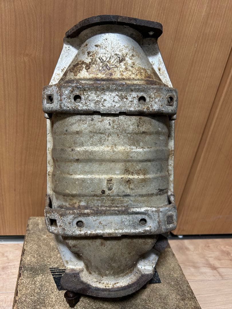 ⭐︎日産　触媒　型式X4 ⭐︎