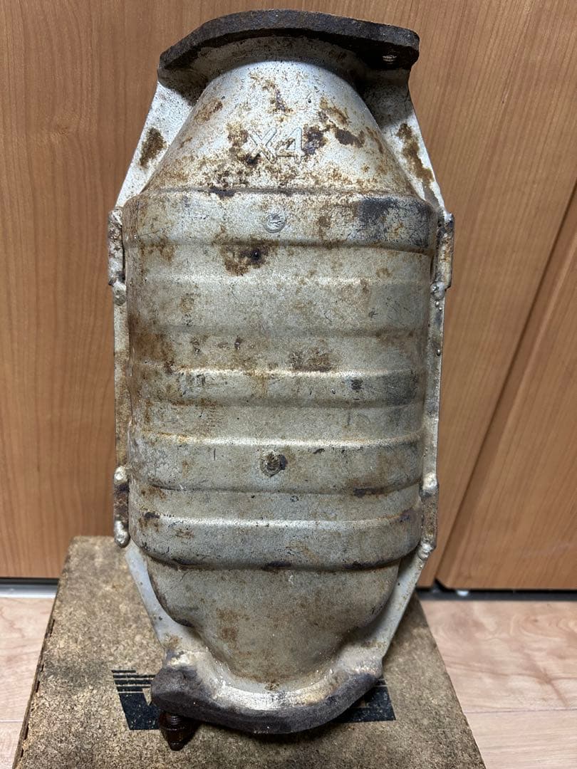 ⭐︎日産　触媒　型式X4 ⭐︎