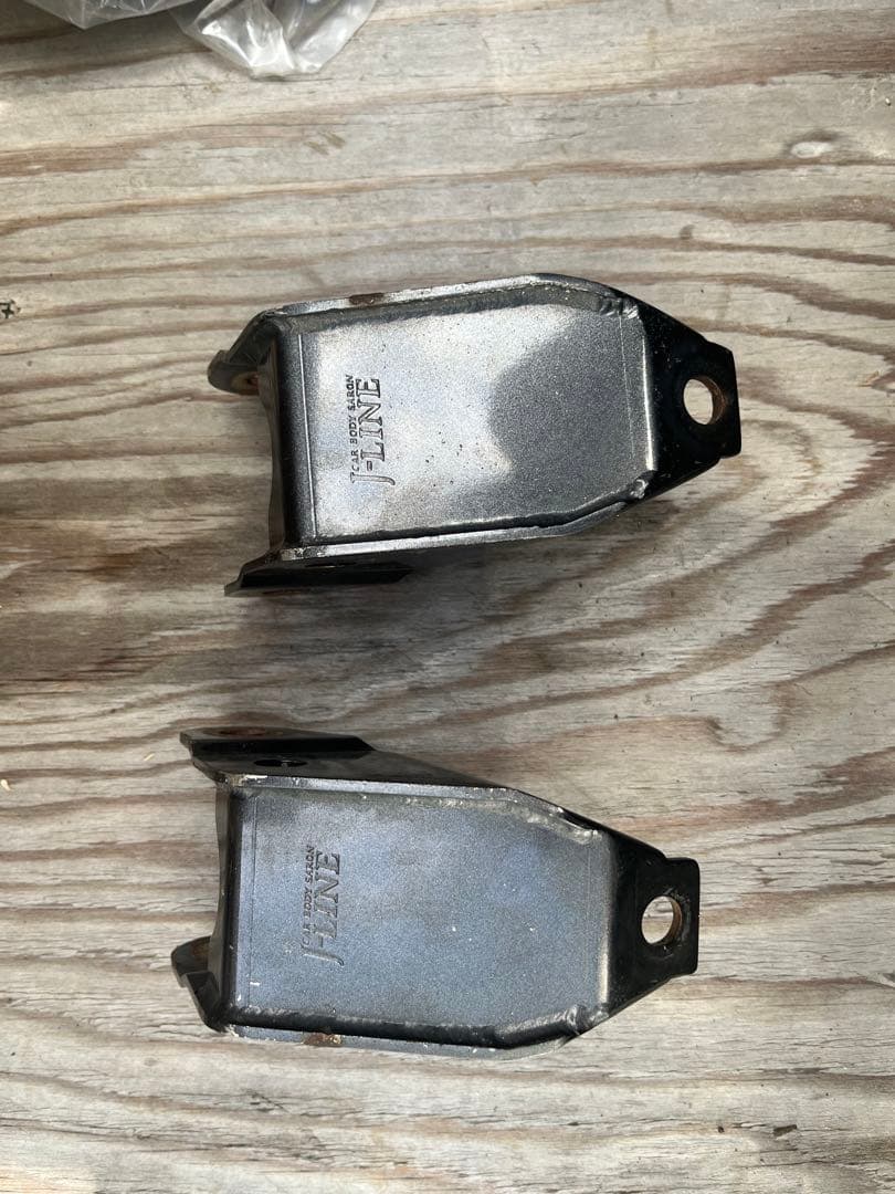 j-lineストロークアップブラケット