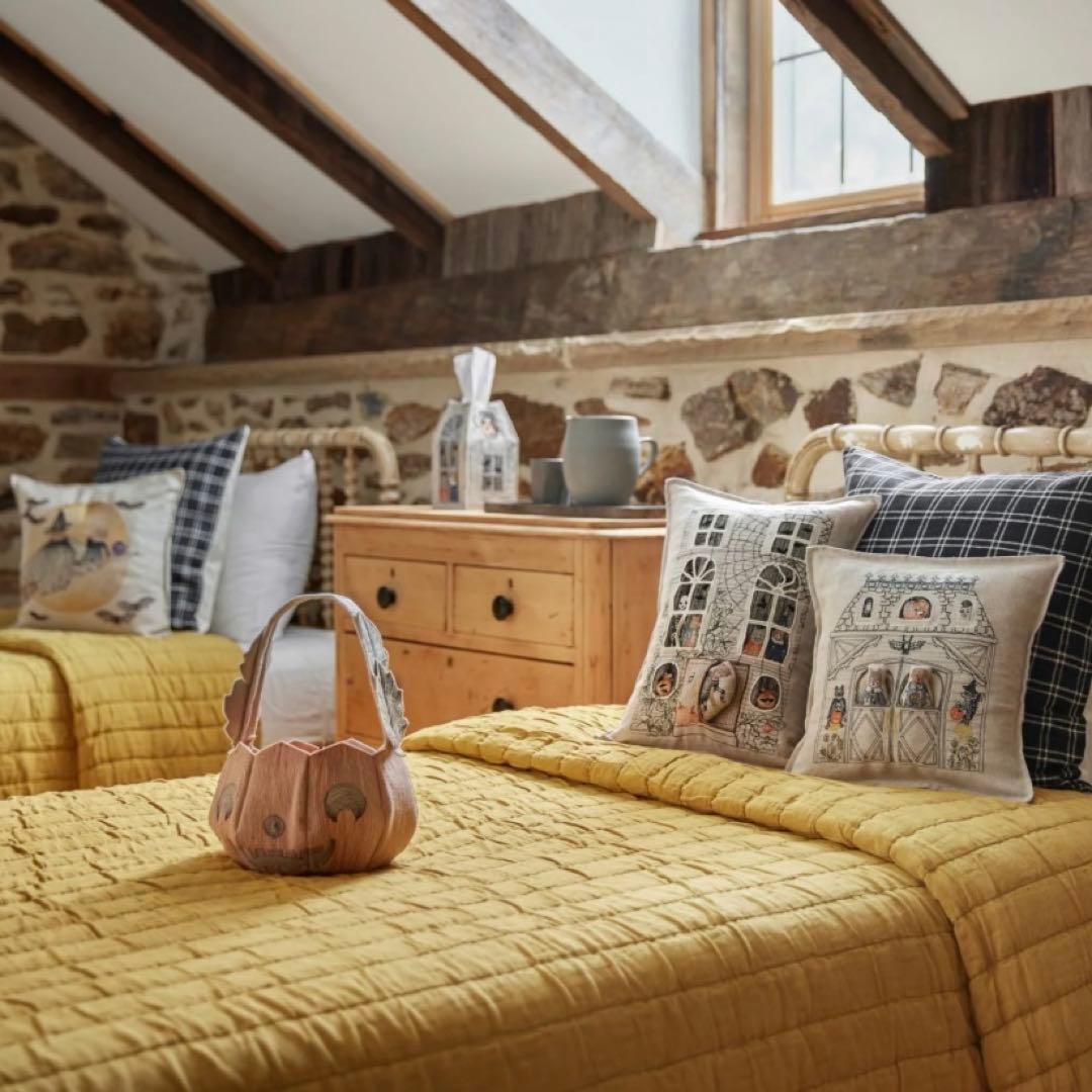 CORAL＆TUSK コーラル＆タスク クッションカバー ハロウィン2点set