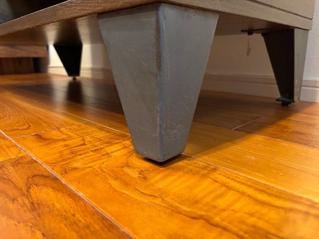 ジャーナルスタンダードテレビボード