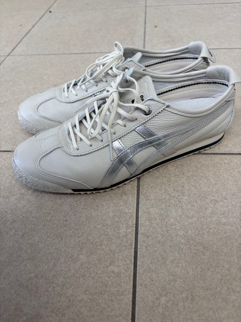 オニツカタイガー MEXICO 66 SD