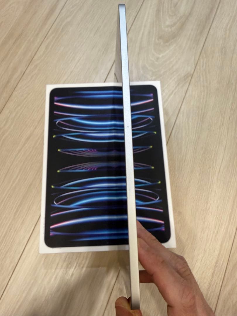 iPadPro11インチ第4世代128GB WiFiモデル