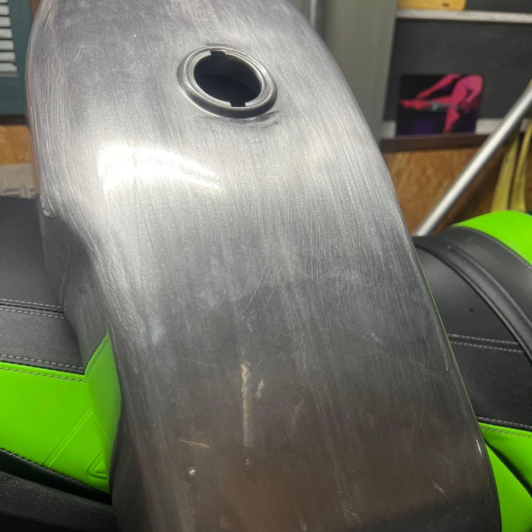 カフェレーサータンク　社外汎用‼️