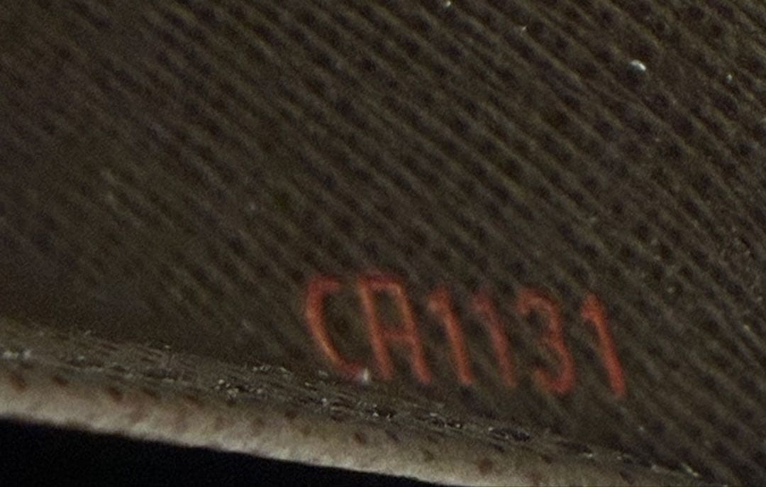 【美品】ルイヴィトン ダミエ エベヌ ジッピーウォレット 長財布