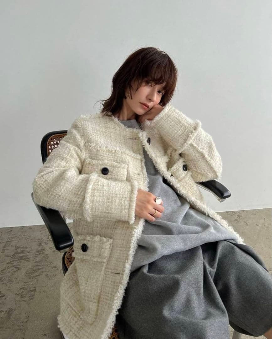 クラネ　ノーカラーツィードジャケット