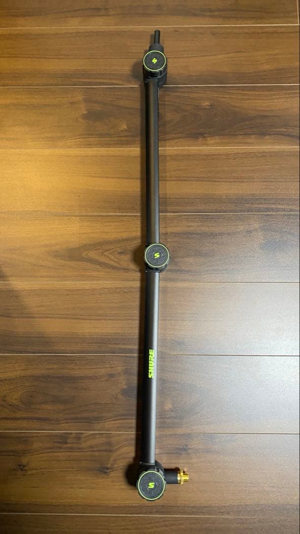 ⑪Shure by Gator マイクアームスタンド SH-BROADCAST1