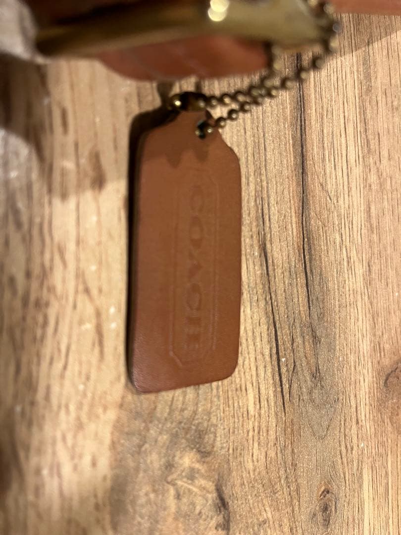 COACH ブラウンレザー ショルダーバッグ