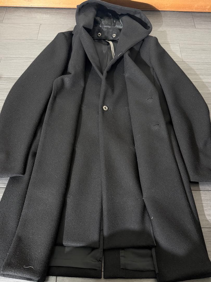 カズユキクマガイ フードドッキング チェスターコート ウール
