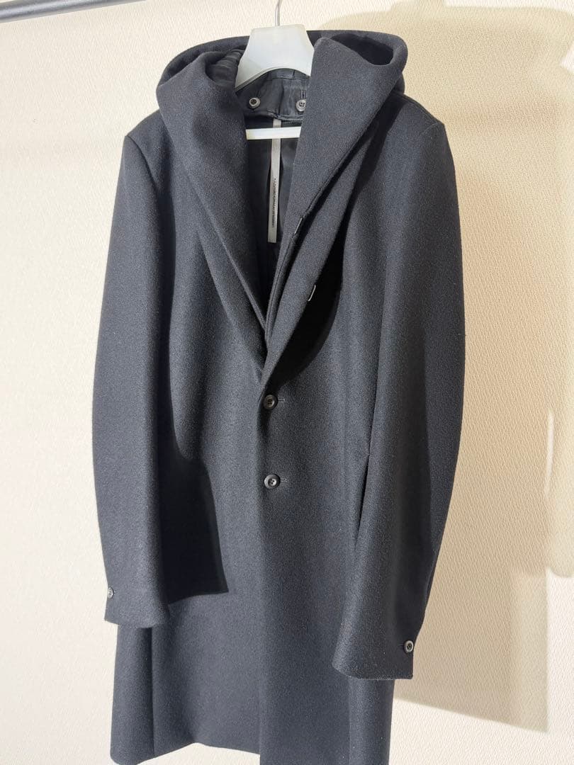 カズユキクマガイ フードドッキング チェスターコート ウール