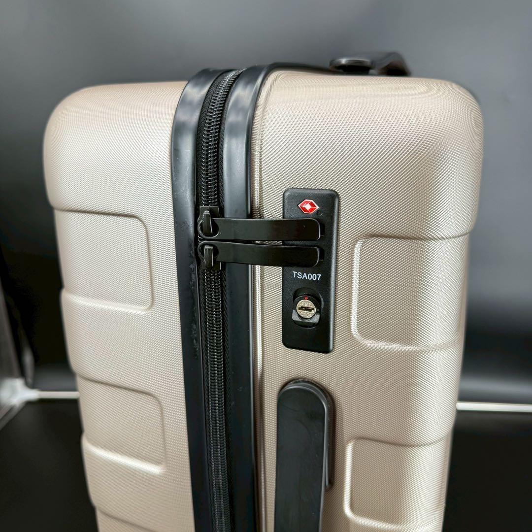 無印良品 MUJI バーを自由に調節できるハードキャリーケース 35L 機内