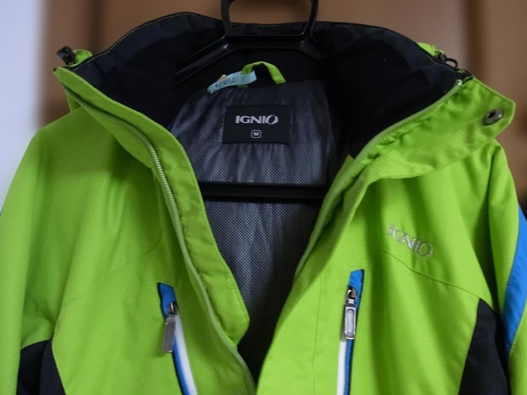 IGNIOイグニオ★スキーウェア上下セット★メンズＭクリーニング済iHEAT樹脂