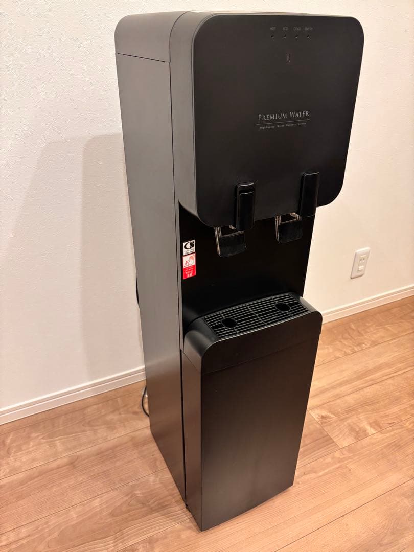 PREMIUM WATER ブラック ウォーターサーバー　（famfit)