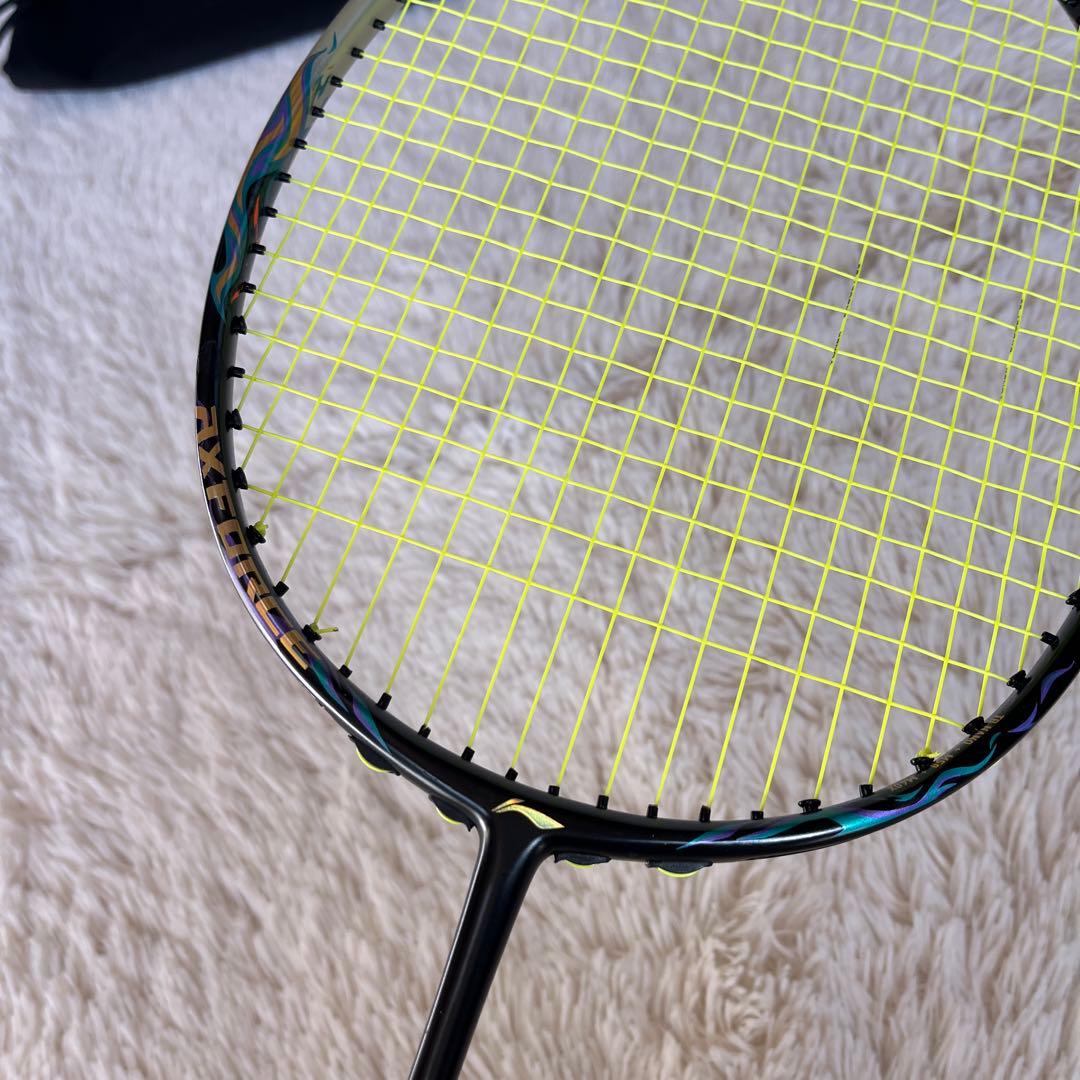 Li-NING AXFORCE100 バドミントンラケット