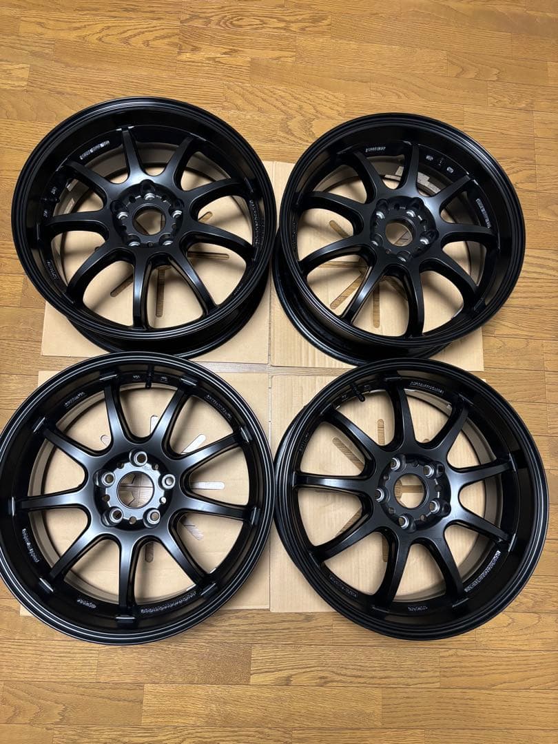 ワークエモーション D9R 18×7.5J+38 PCD114.30-5H 4本