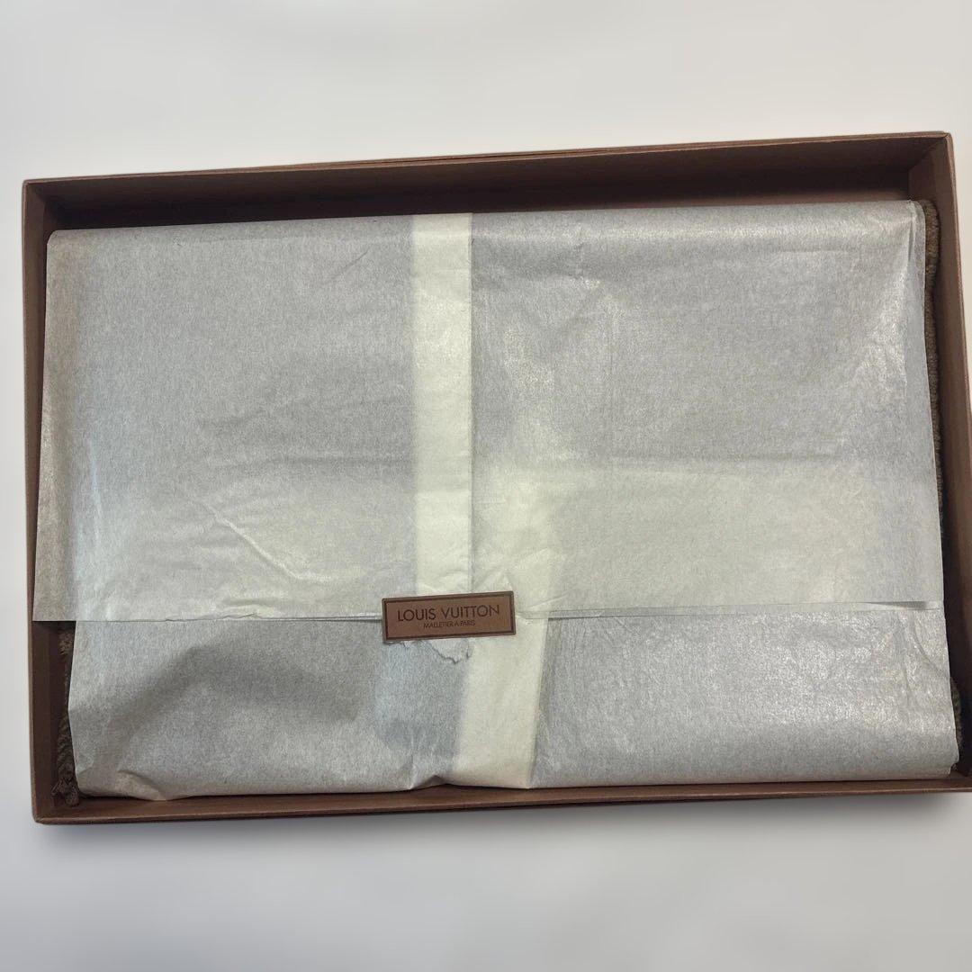 LOUIS VUITTONマフラー