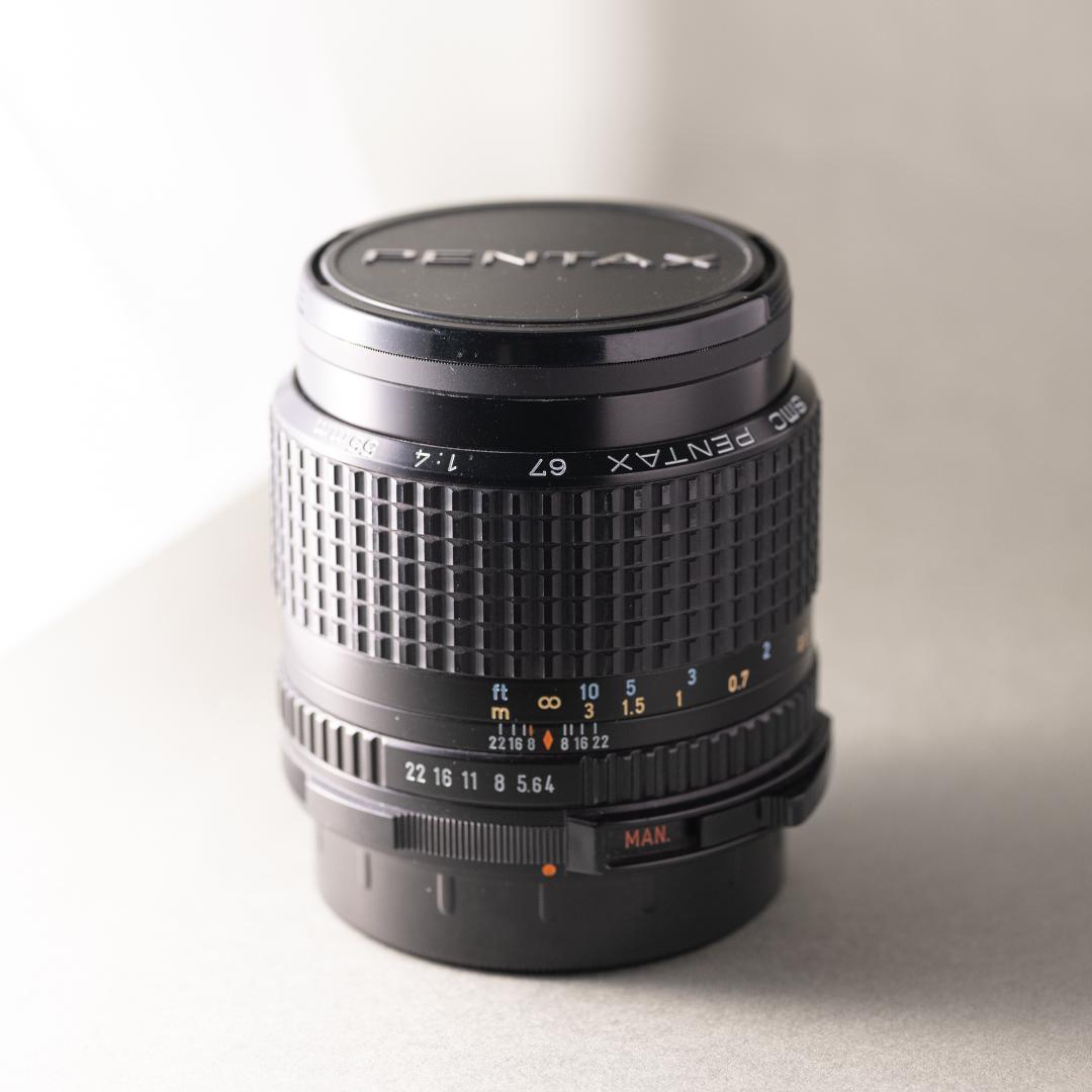 【良品】フード付きsmc PENTAX67 55mm F4 （広角）
