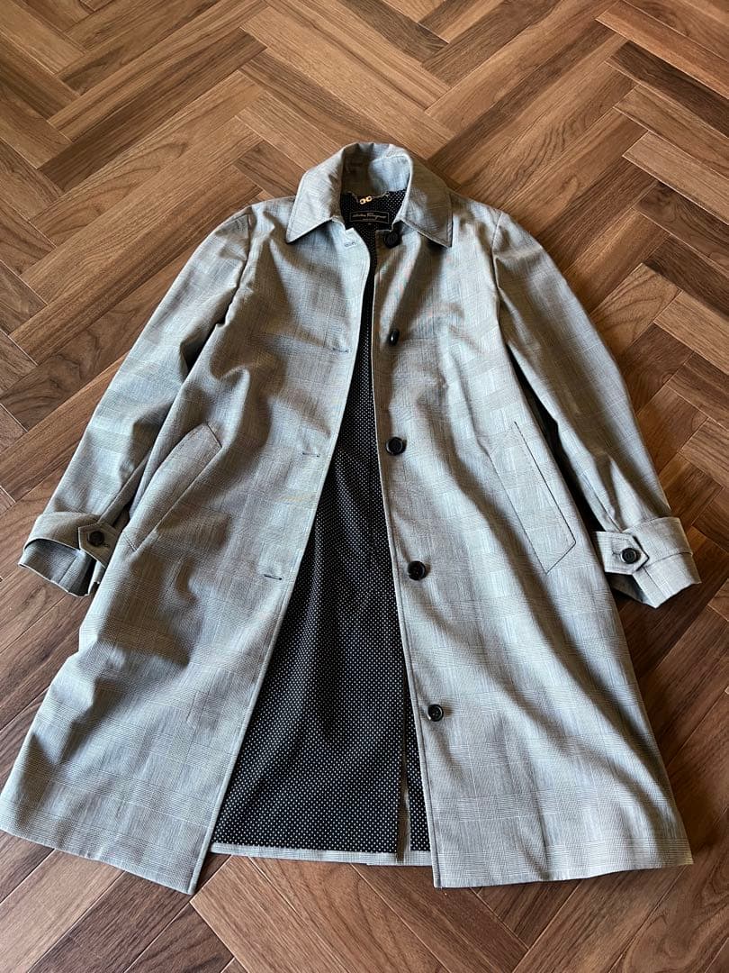試着のみ　Salvatore Ferragamo ウールトレンチコート