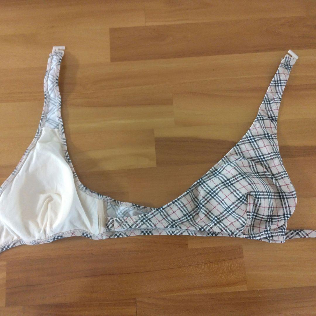 BURBERRY　チェック柄セパレート水着