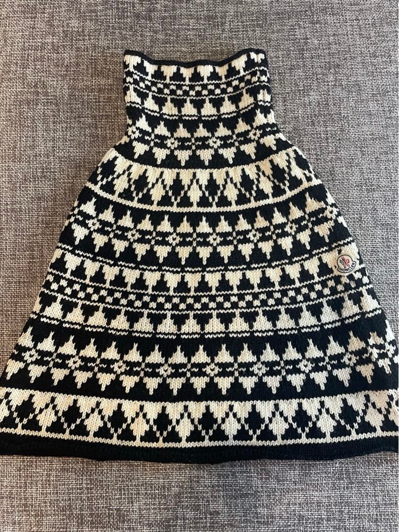 MONCLER モンクレール ニット ポンチョ 羊毛100％ レディース