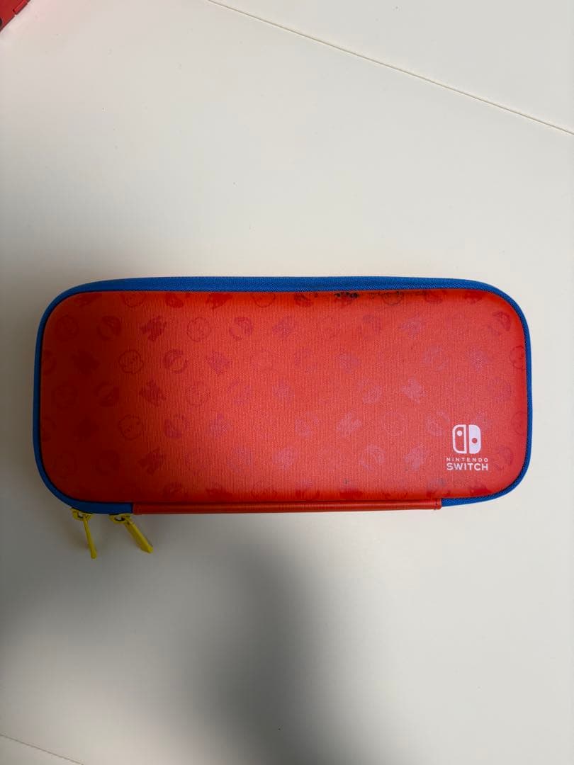 レッド Nintendo Switch 本体