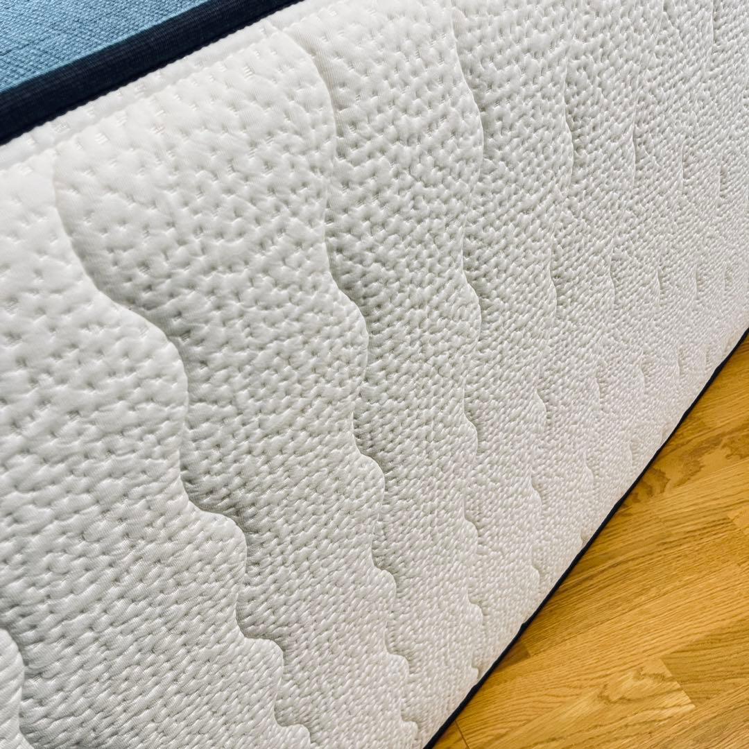 新品未開封　NELLマットレス　シングル