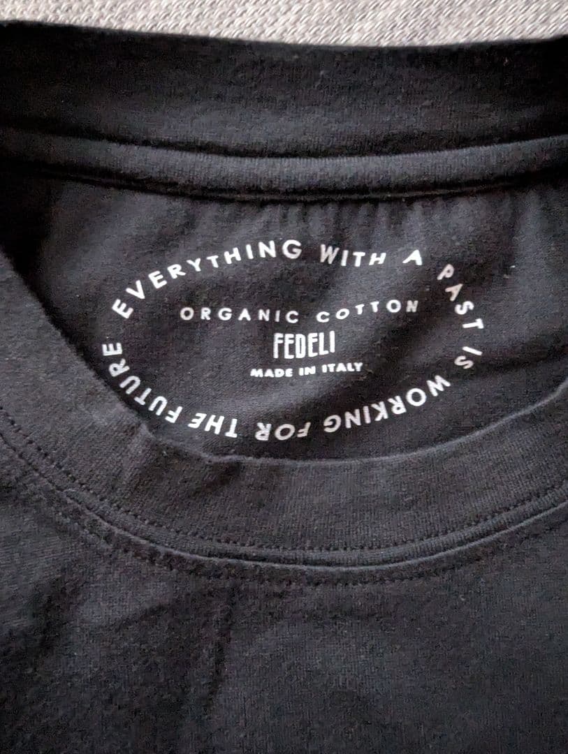 【美品】Fedeli オーガニックコットン Tシャツ 黒