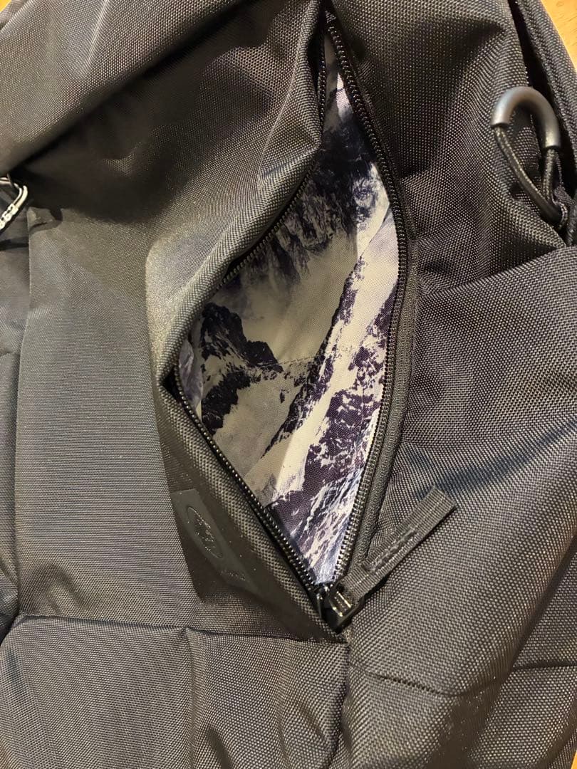 マムート　エクセロン 25