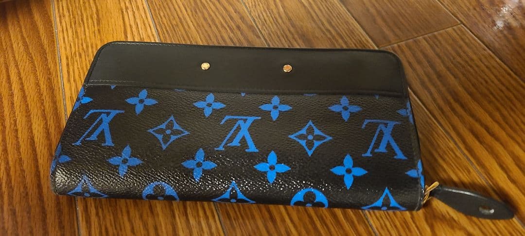 LOUIS VUITTON　モノグラム　アイコニックブルー　限定品　ジッピー　長