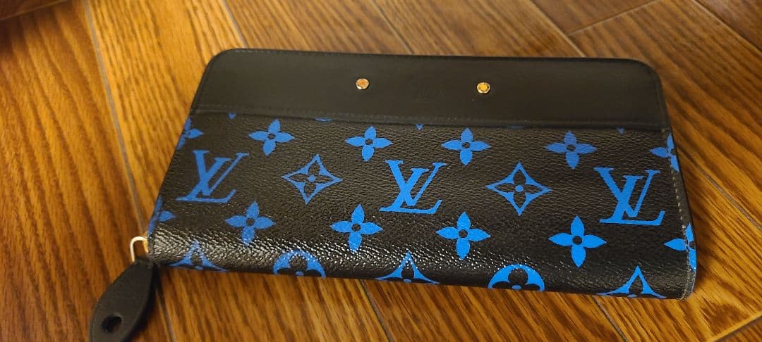 LOUIS VUITTON　モノグラム　アイコニックブルー　限定品　ジッピー　長