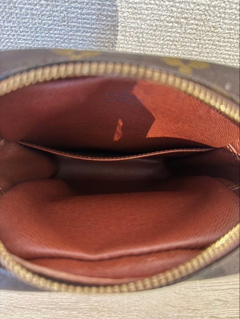 LOUIS VUITTON ルイヴィトン　アマゾン　モノグラム　ショルダーバック