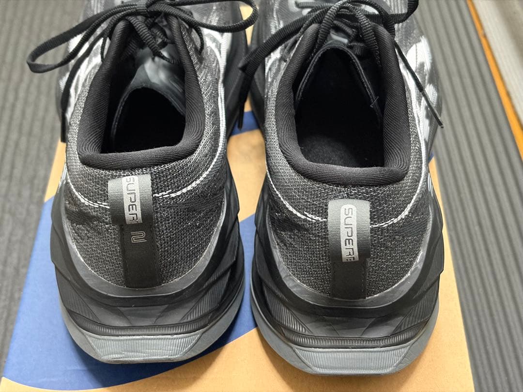 アシックス スーパーブラスト2 25.5 ASICS 美品