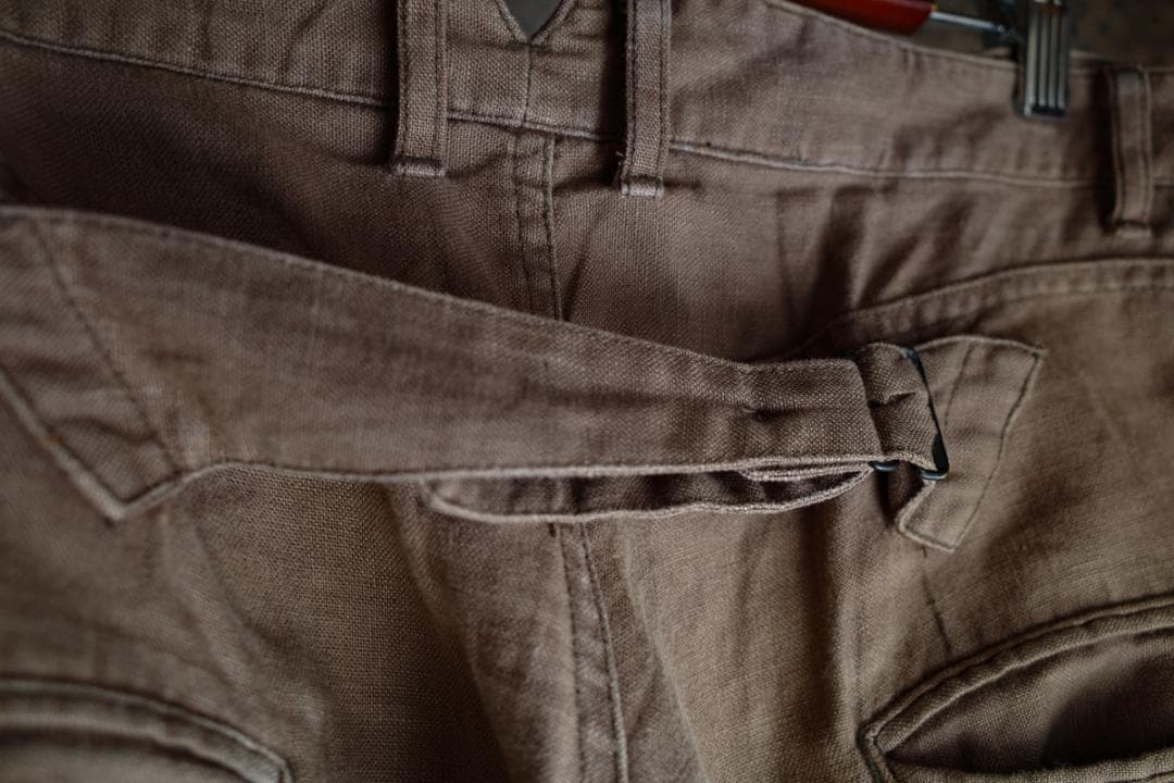 ガーメントリプロダクションオブワーカーズ リネンパンツ シンチバックM