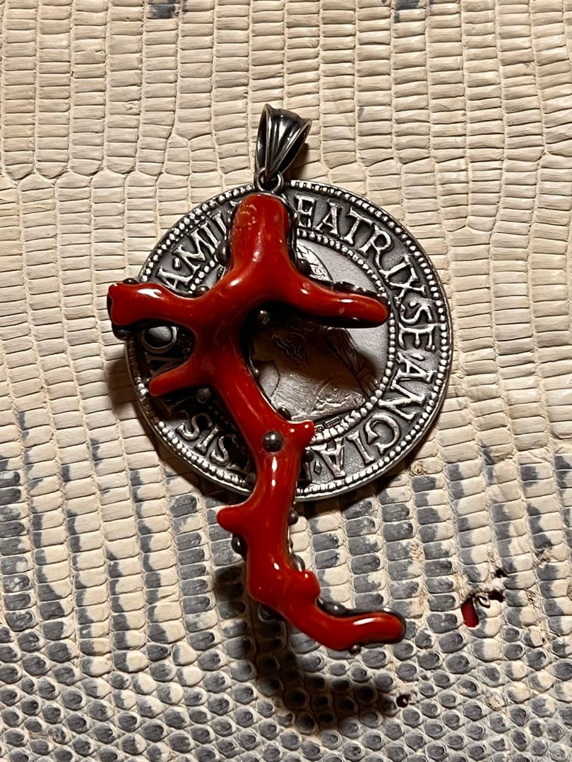 赤珊瑚と銀のペンダント silver925 珊瑚のペンダントトップ コーラル