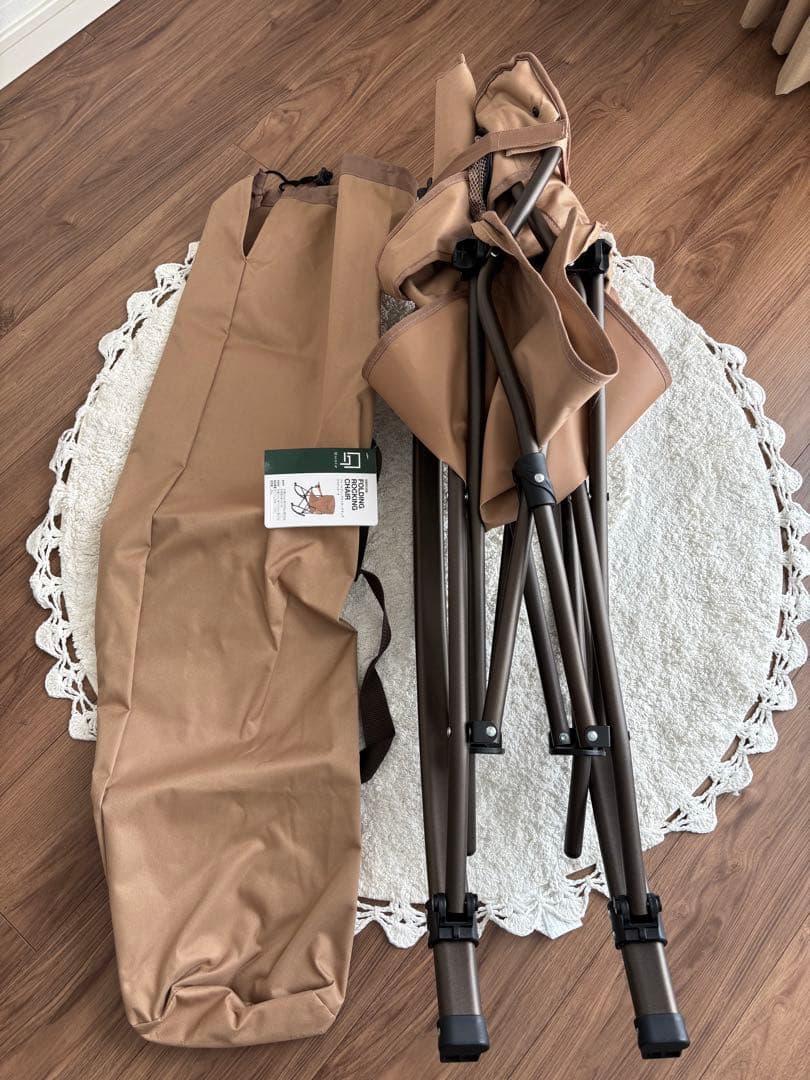 値下げ中！美品！Qualz OMC-268 折り畳みロッキングチェア ベージュ