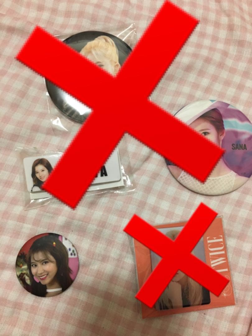 TWICEポップアップストア缶バッジサナ