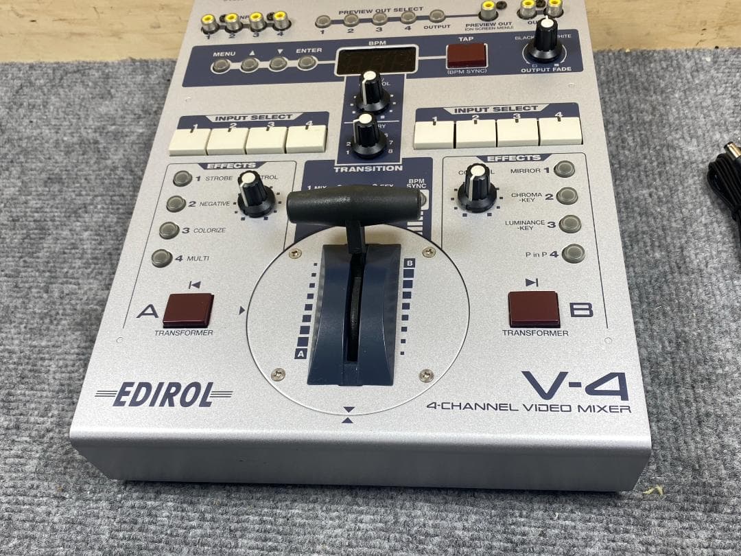 Roland edirol V-4 ビデオミキサー