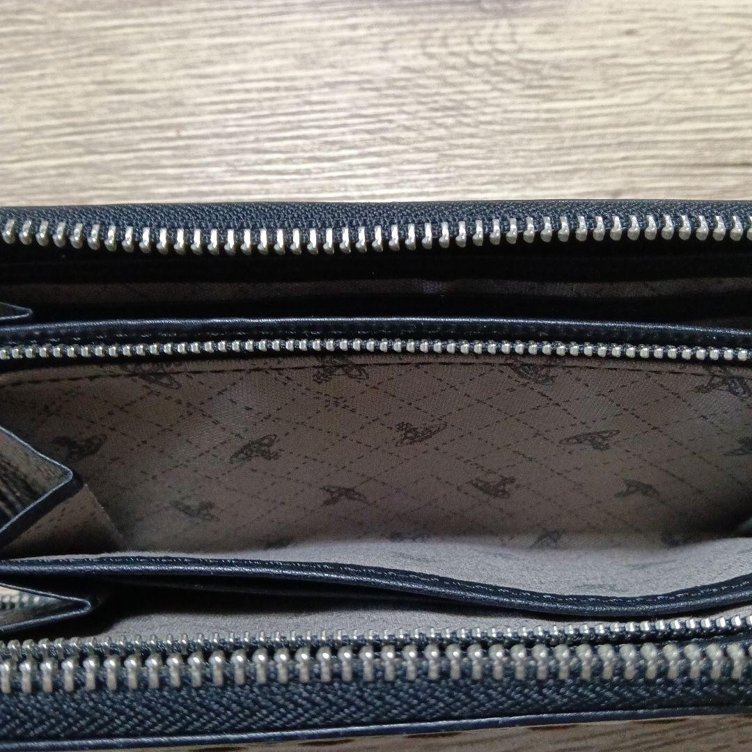ヴィヴィアンウエストウッド長財布