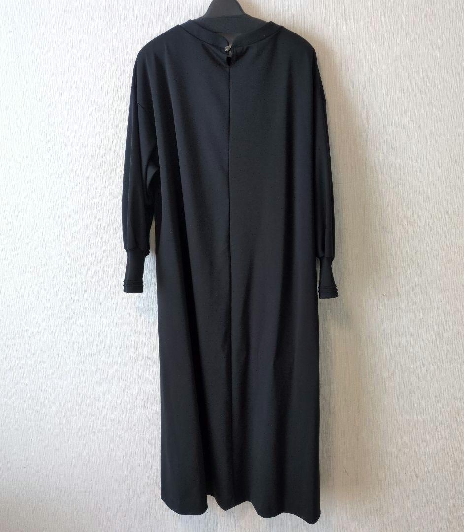 ☆土日限定価格☆北欧暮らしの道具店 　ポンチ素材のワンピース　ブラック　Мサイズ
