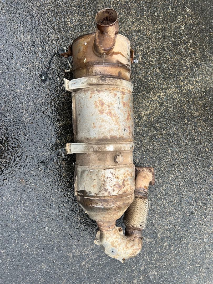 トヨタ　ダイナ　触媒