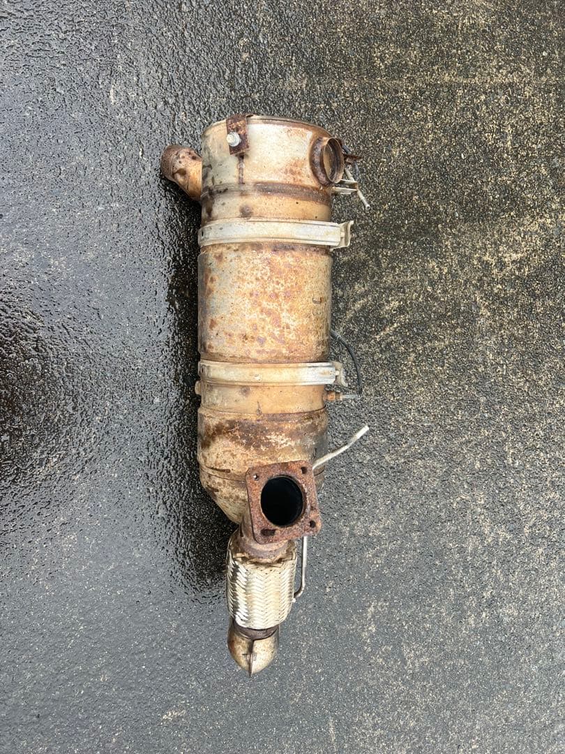 トヨタ　ダイナ　触媒