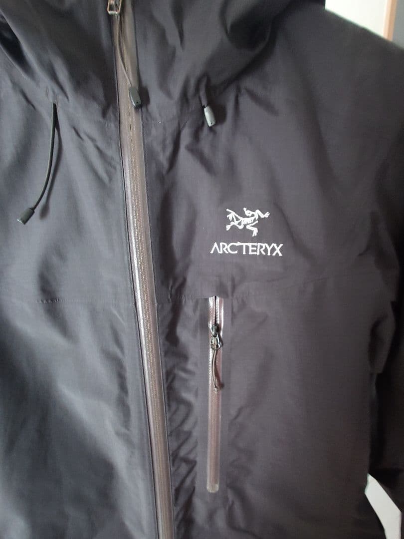た*い様 ARC'TERYX ブラック フード付きジャケット S