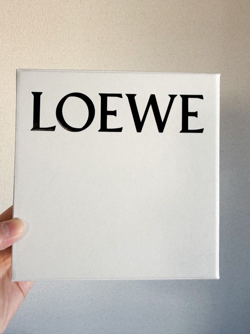 LOEWE ピーポッド チャーム（クラシックカーフ）