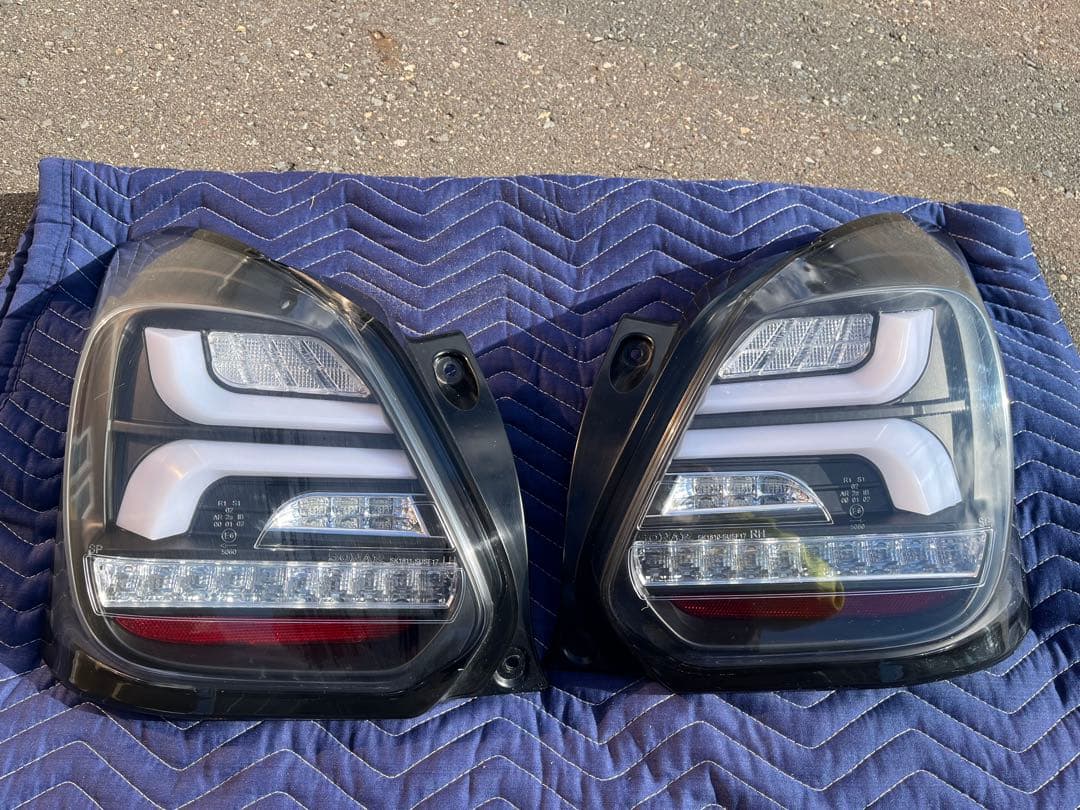 zc33s VALENTI ジュエルLEDテールランプREVO