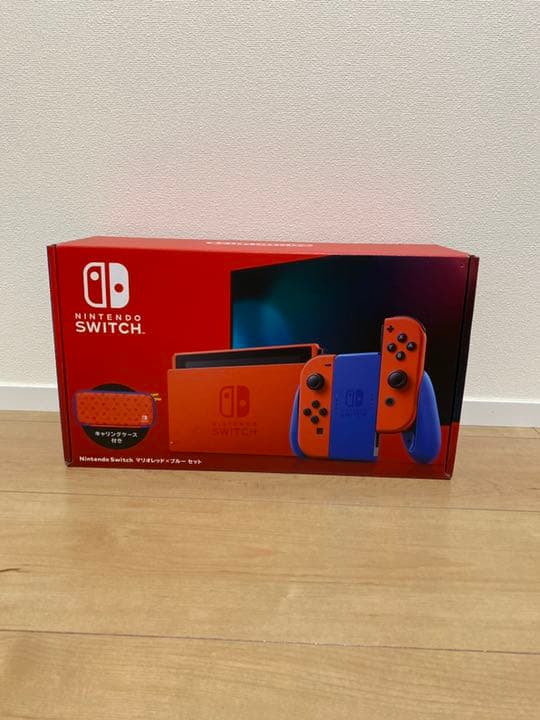 任天堂Switch マリオレッド